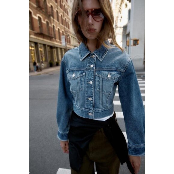 ZARA Z1975 FAUX FUR COLLAR SHORT DENIM JACKET - Picture 4 of 10